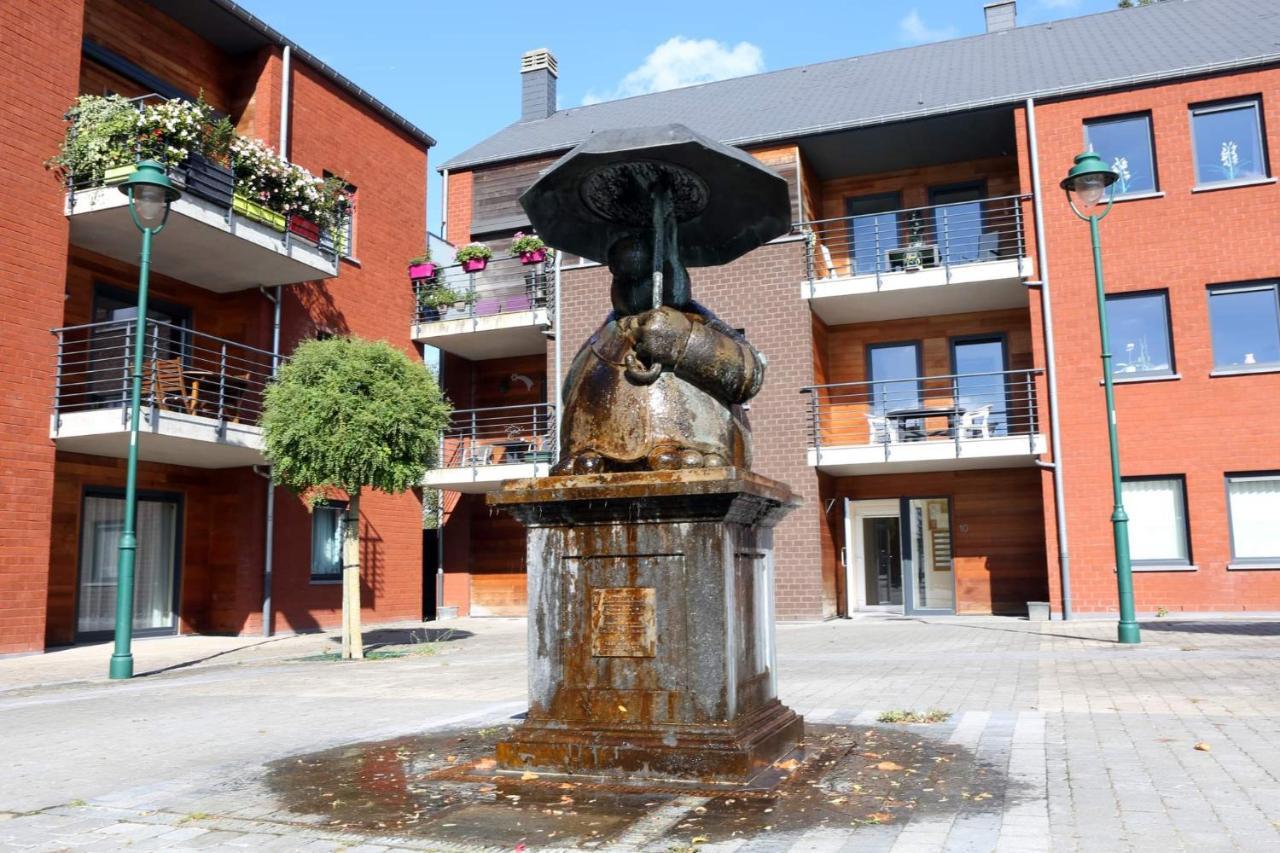 Apartamento Aux Trois Petits Cochons Hotton Exterior foto